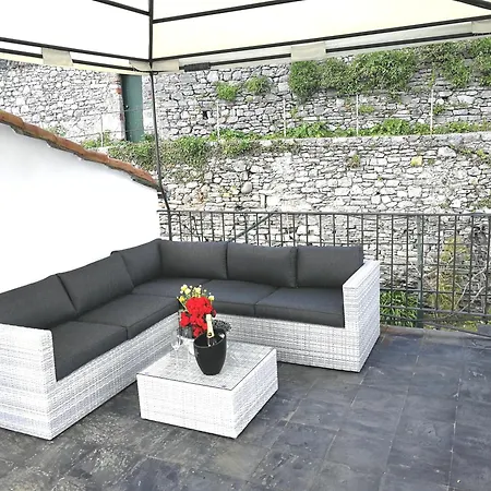 La Bouganvilla