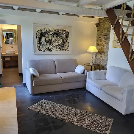 La Bouganvilla *