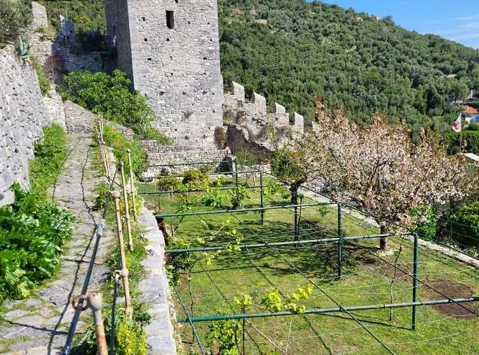La Bouganvilla * Porto Venere