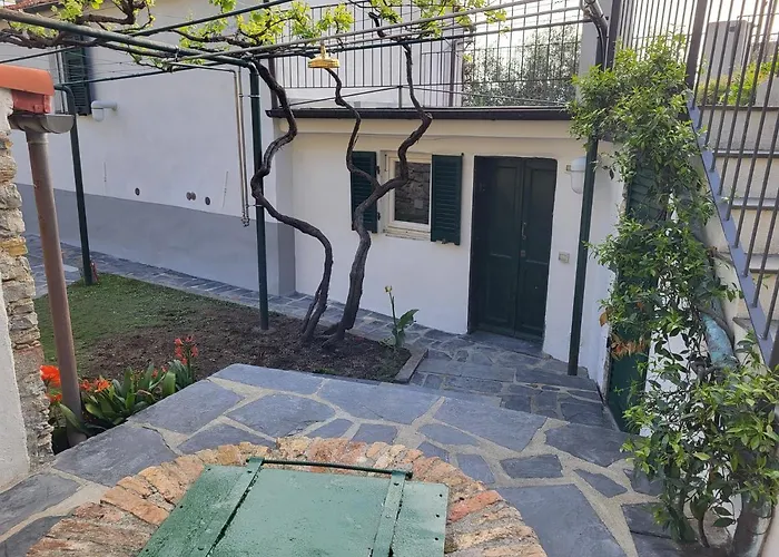 La Bouganvilla Feriehus Porto Venere