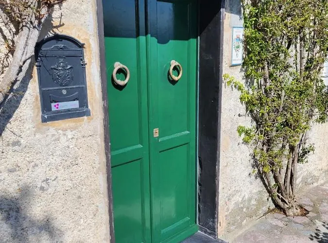 Semesterbostad La Bouganvilla *